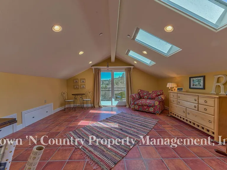 190 San Benancio Rd — Photo 28