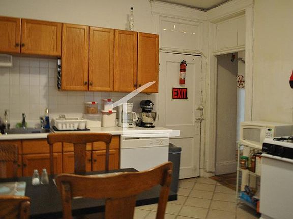 2nd image of 48 Brighton Ave APT 15