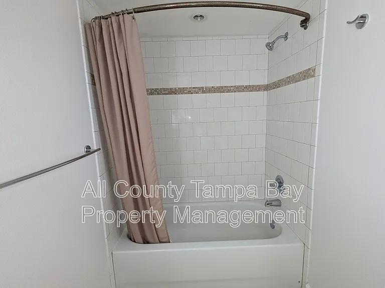 3146 Downing St #B — Photo 17
