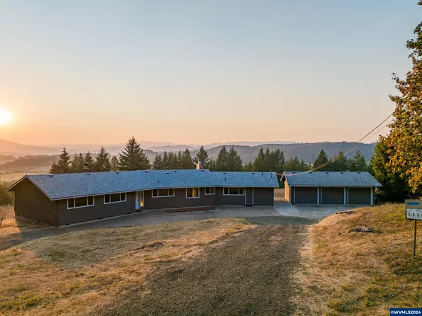 5880 S Kings Valley Hwy, Dallas, OR 97338