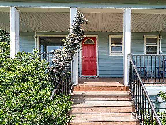 4th image of 6447 Quincy St