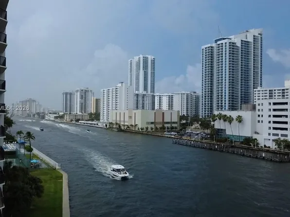 400 Leslie Dr APT 1124, Hallandale Beach, FL 33009