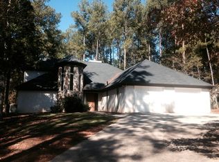 101 Cabin Gate, Peachtree City, GA 30269