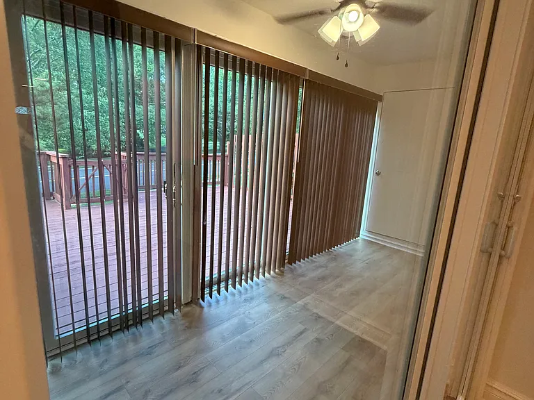 169 Devon Ct — Photo 8