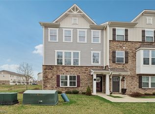 1450 Caymus Ct, Avon, OH 44011