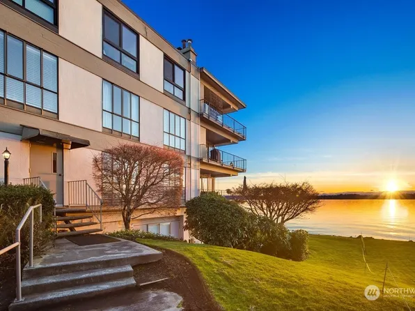 6333 Lake Washington Boulevard NE #405, Kirkland, WA 98033