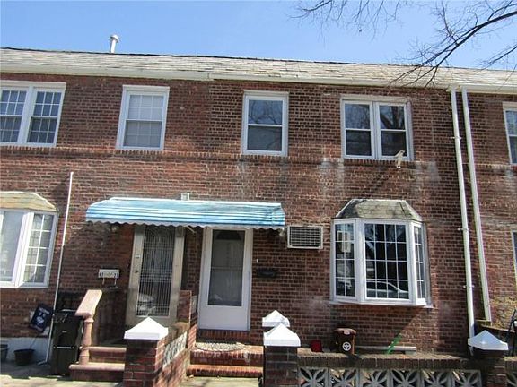 2nd image of 8227 251st St