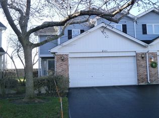 221 Carlisle Ave, Westmont, IL 60559