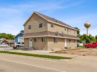 214 Parke Ave S, Glyndon, MN 56547