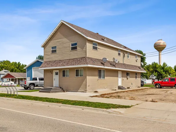 214 Parke Ave S, Glyndon, MN 56547