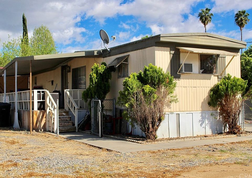 1st image of 33796 Linda Vista Ln
