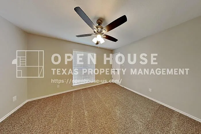 845 Royal Oak Ln — Photo 16