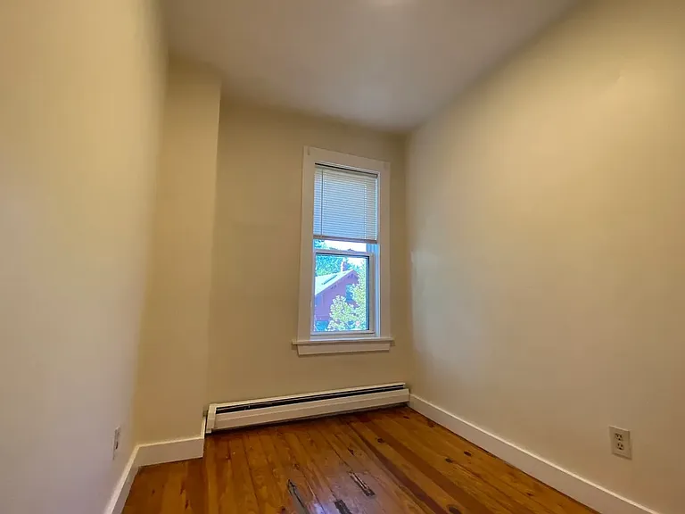 66 Pleasant St #2 — Photo 10