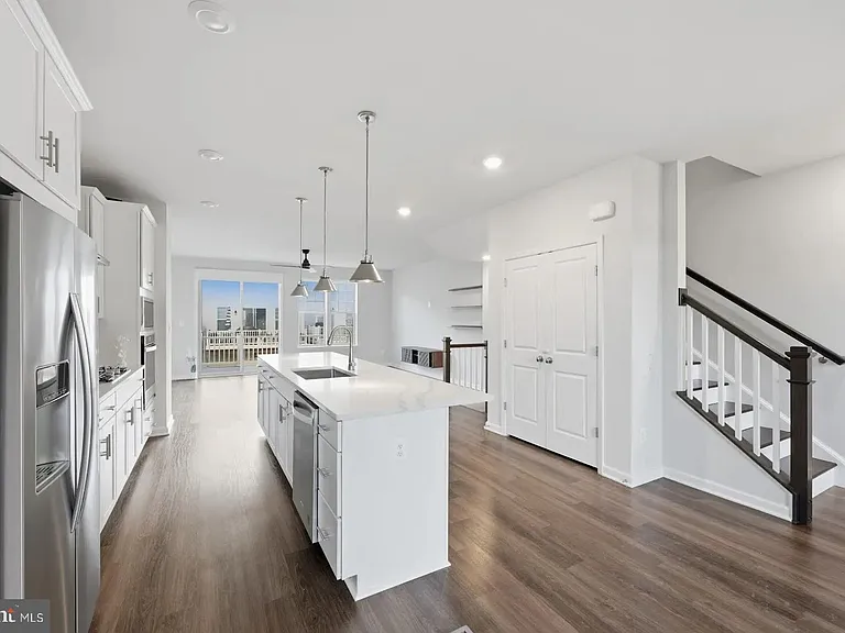 9309 Barnes Loop — Photo 11