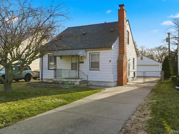 5844 Gilman St, Garden City, MI 48135