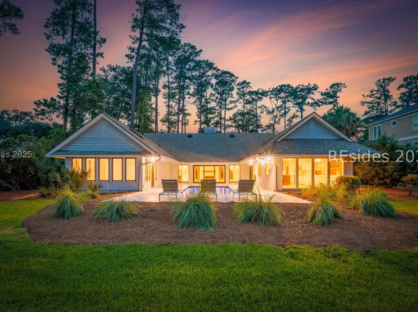 9 Baynard Park Rd, Hilton Head Island, SC 29928