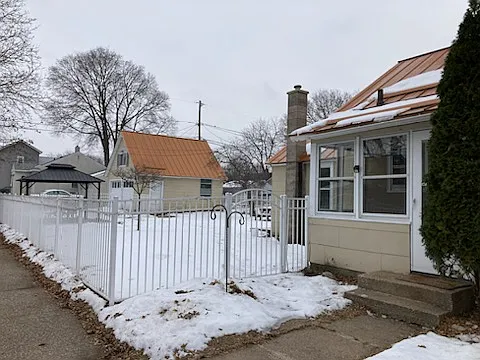 1601 Adams St — Photo 17