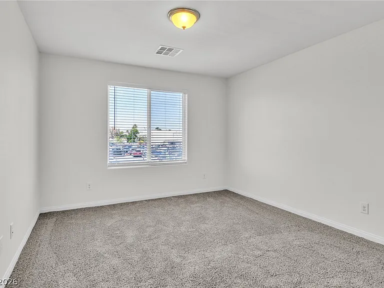 5344 Jade Crystal Ave — Photo 15