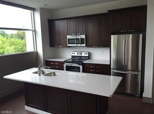 1414 N Rochester Rd SUITE B, Rochester, MI 48307