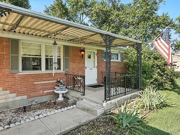 3rd image of 7029 Mesa Ln