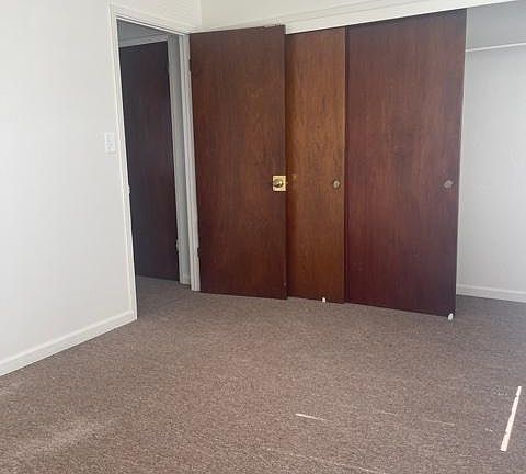 5th image of 820 E 21st St #5
