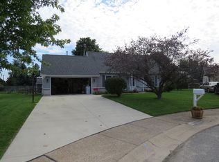 3482 Zepplin Ct, Northwood, OH 43619