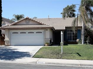 20840 Bayport Dr, Riverside, CA 92508