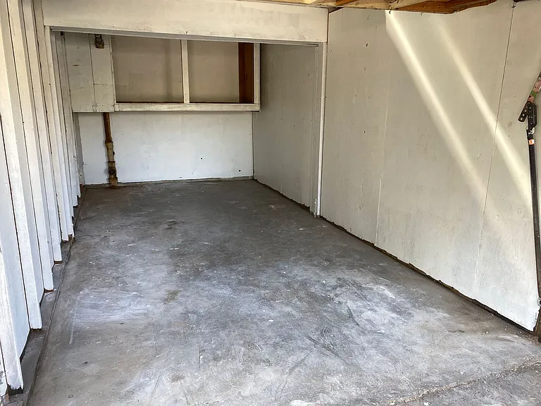341 Lansing Cir #A — Photo 18