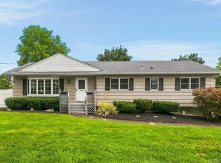 30 Lancer Drive, Newburgh, NY 12550