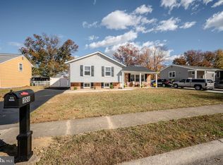 308 Deerfield Rd, Newark, DE 19713