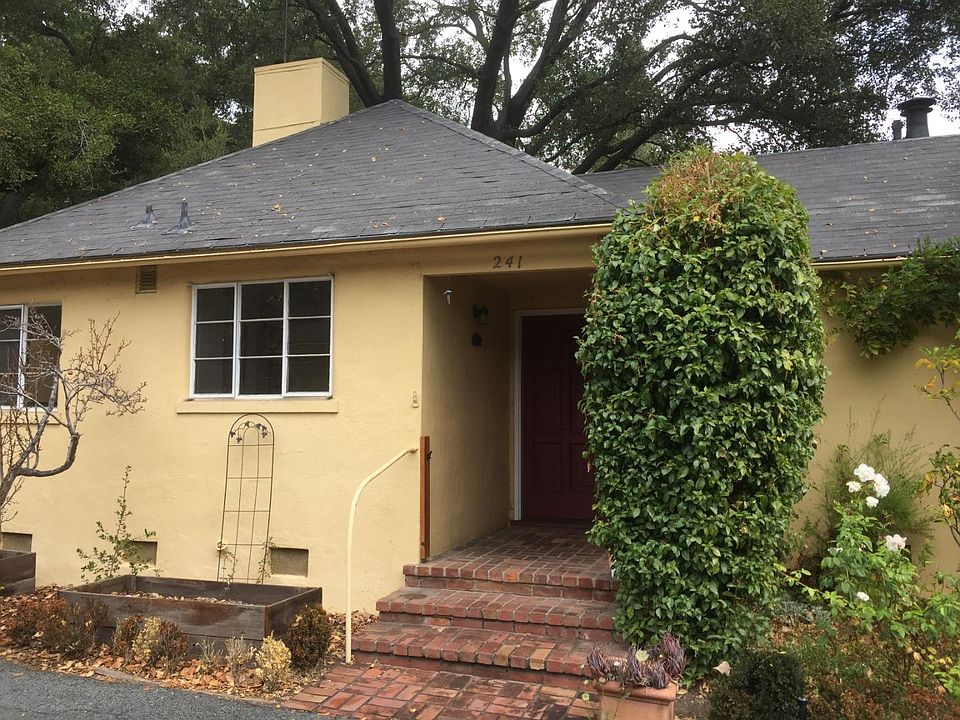 1st image of 241 Churchill Ave