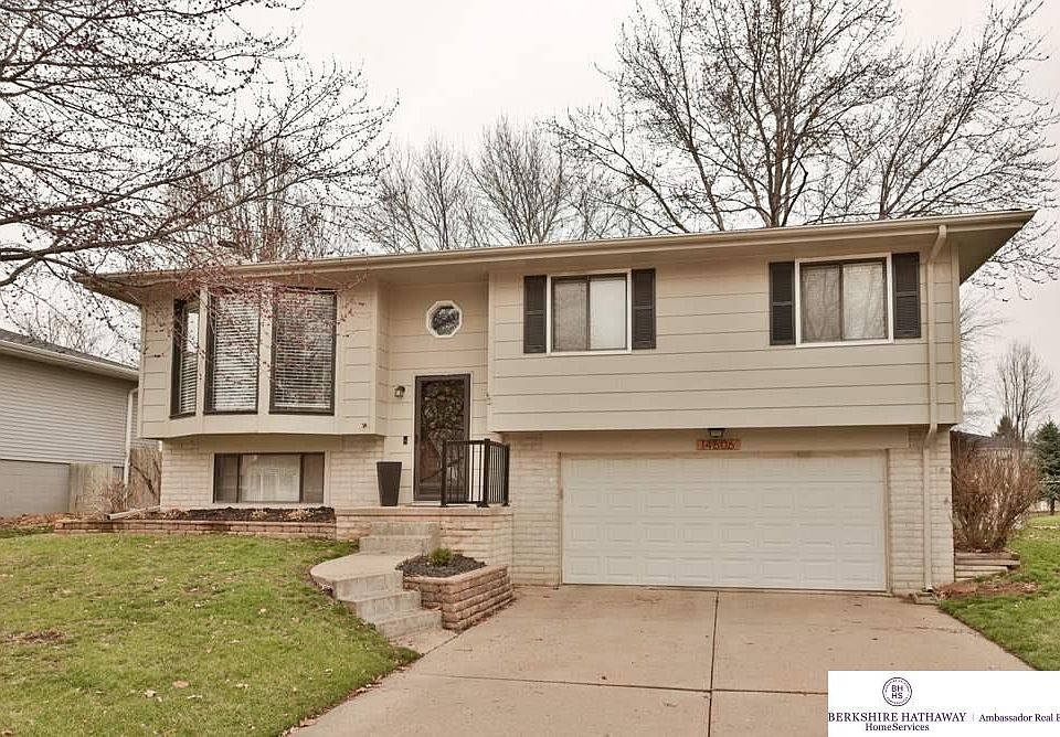 1st image of 14606 Borman St