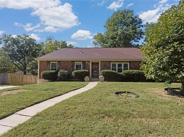 3416 S Crane St, Independence, MO 64055