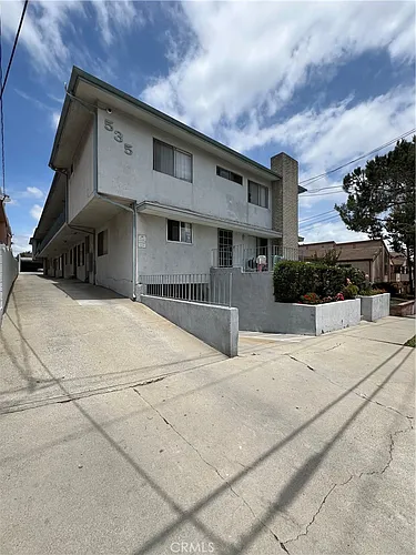 535 E Hazel St #4 Photo 1