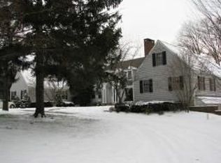 64 Cooks Cross Rd, Pittstown, NJ 08867