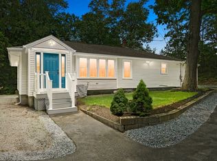 16 Chamberlain Rd, Shrewsbury, MA 01545