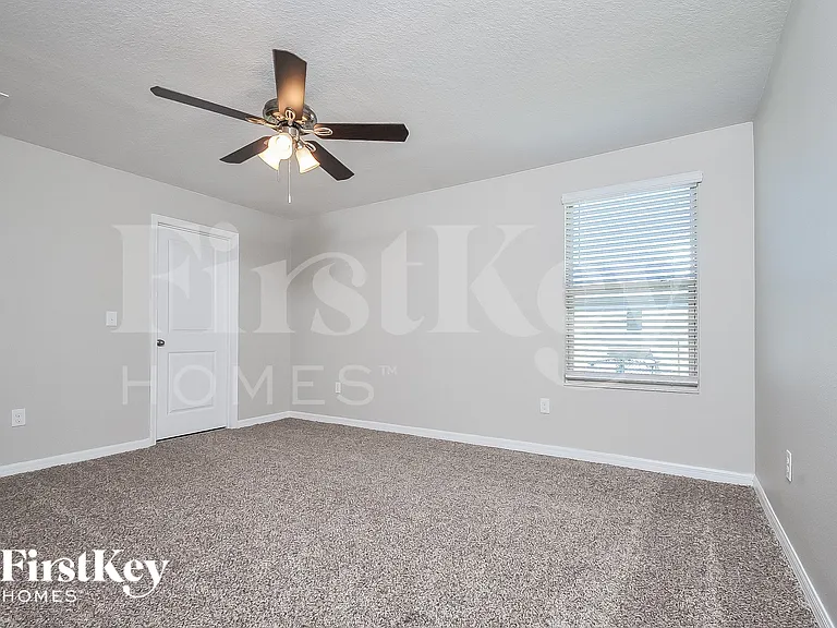 10237 Carloway Hills Dr — Photo 5