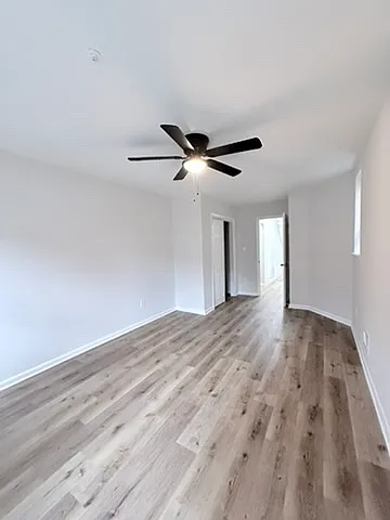 722 Newington Ave #A — Photo 17