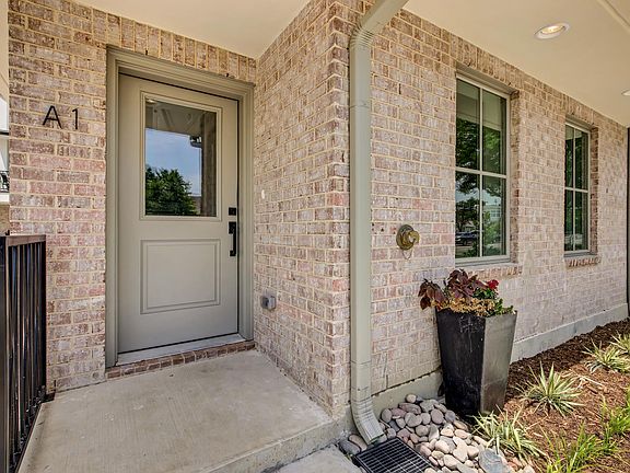 4th image of 4116 University Blvd #A1
