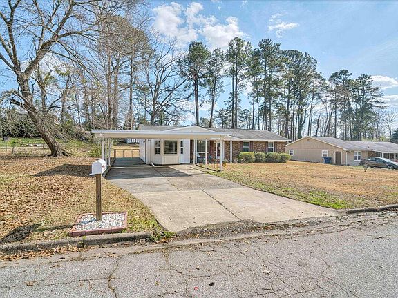 2nd image of 4518 Colonial Road