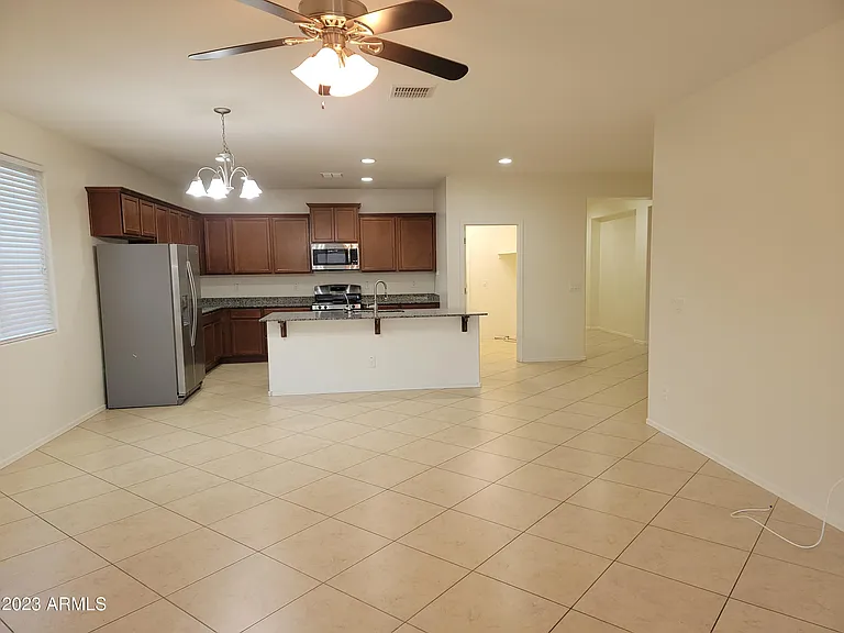 2671 E Daniel Dr — Photo 8