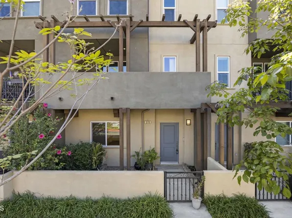 378 Marshall Dr, Camarillo, CA 93012