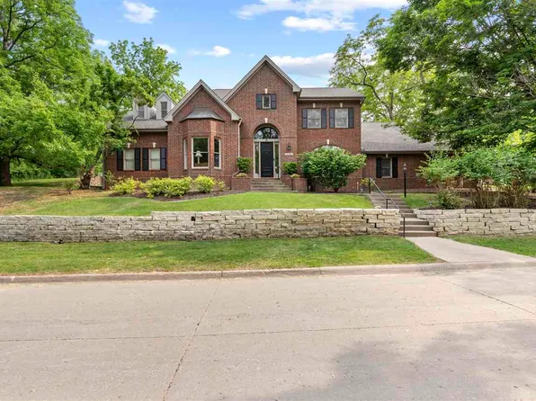 1725 Windsor Ct, Iowa City, IA 52245