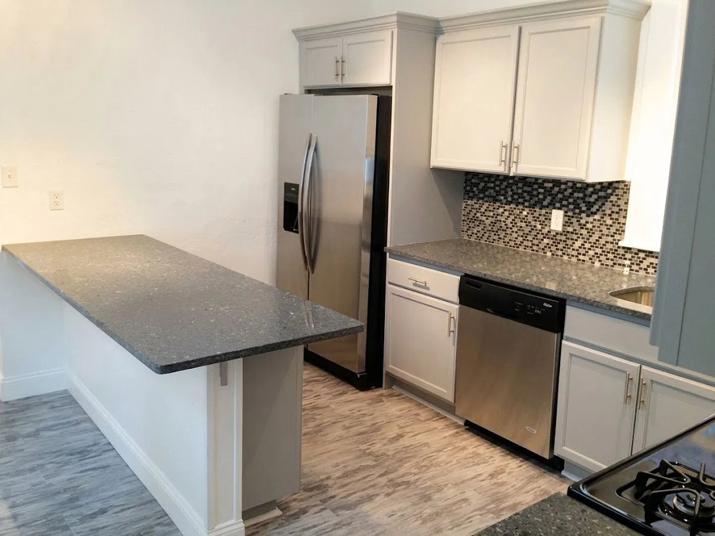 Student Housing - South Side Flats — Photo 2
