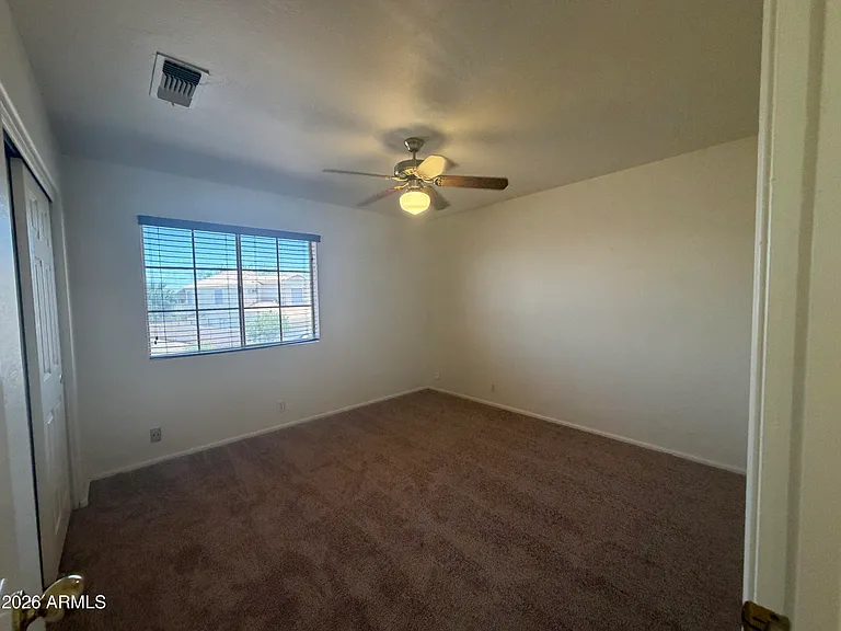 908 N Gregory Pl — Photo 21