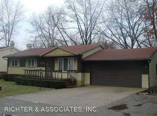 1330 Thurston St, Wolverine Lake, MI 48390