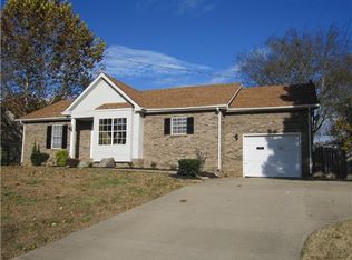 3113 Larson Ln, Clarksville, TN 37043