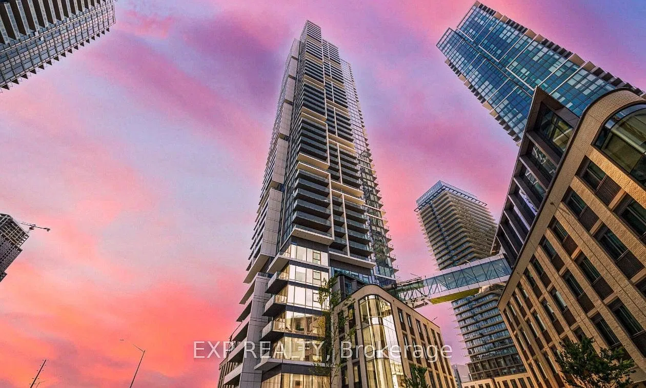 2 bed, $2,700 — Photo 1