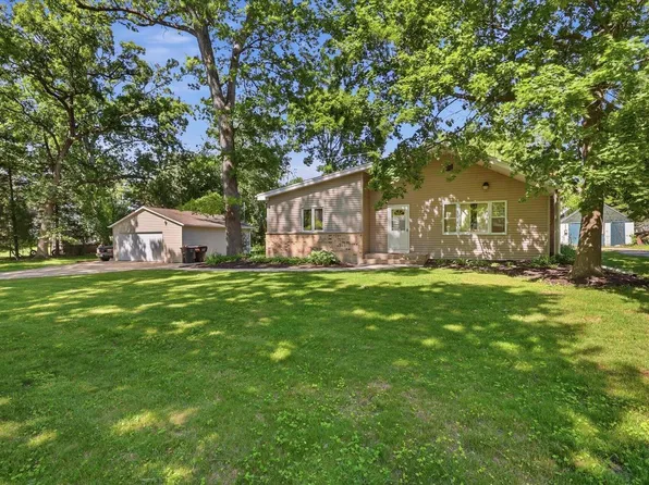 N9119 Maple STREET, East Troy, WI 53120