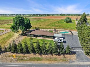 18211 E Jahant Rd, Acampo, CA 95220
